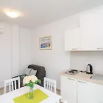Dadic Apartman *