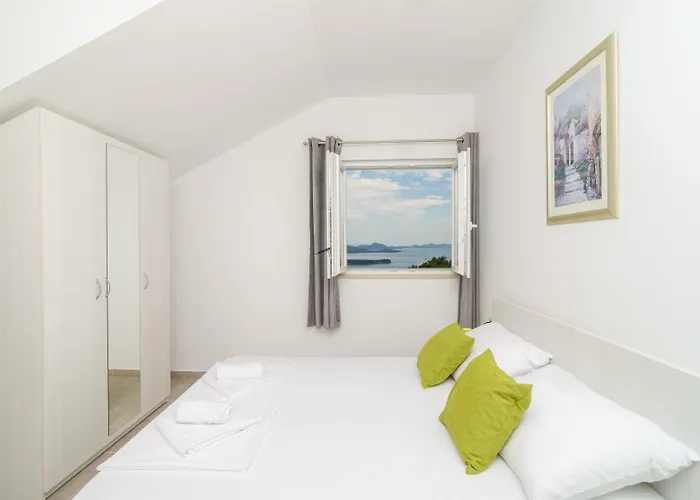 Dadic * דוברובניק