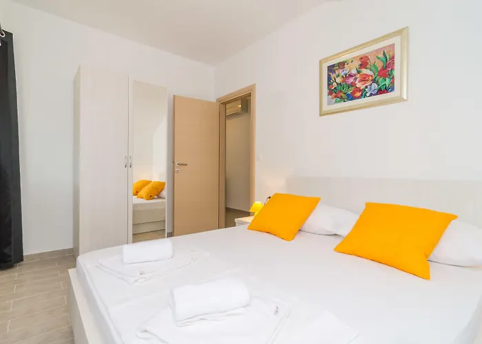 Dadic * דוברובניק